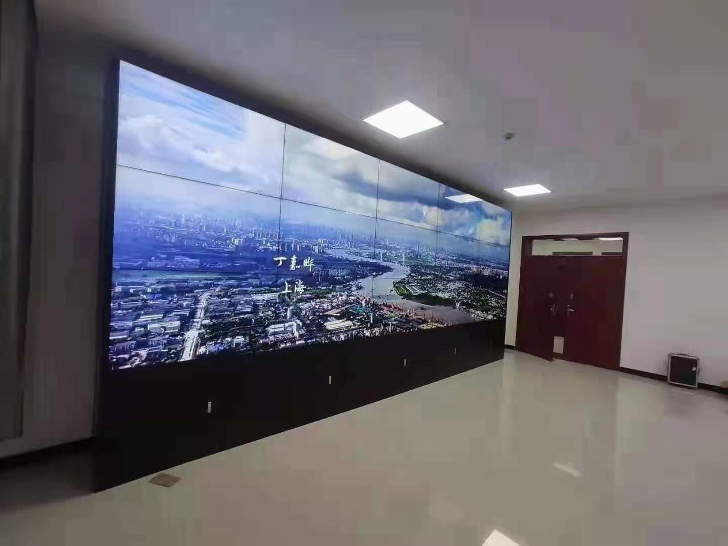 三台拼接屏-55寸京东方液晶拼接屏3X4案例展示